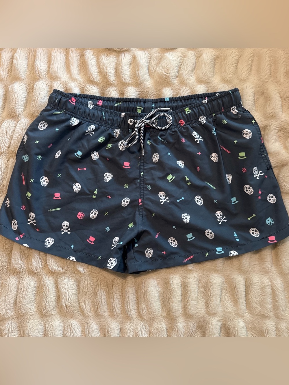 NWT Boardies Apparel Sugar Skull Day of the Dead Swim Trunks - Size XL